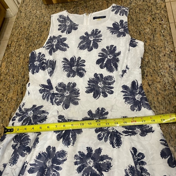 Tommy Hilfiger Floral Sleeveless Dress - Picture 7 of 11
